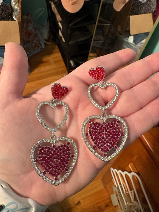 paparazzi Jewelry - paparazzi Red and Clear Triple Heart Drop Earrings